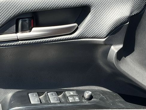 Used 2026 Toyota Camry SE FWD image 21