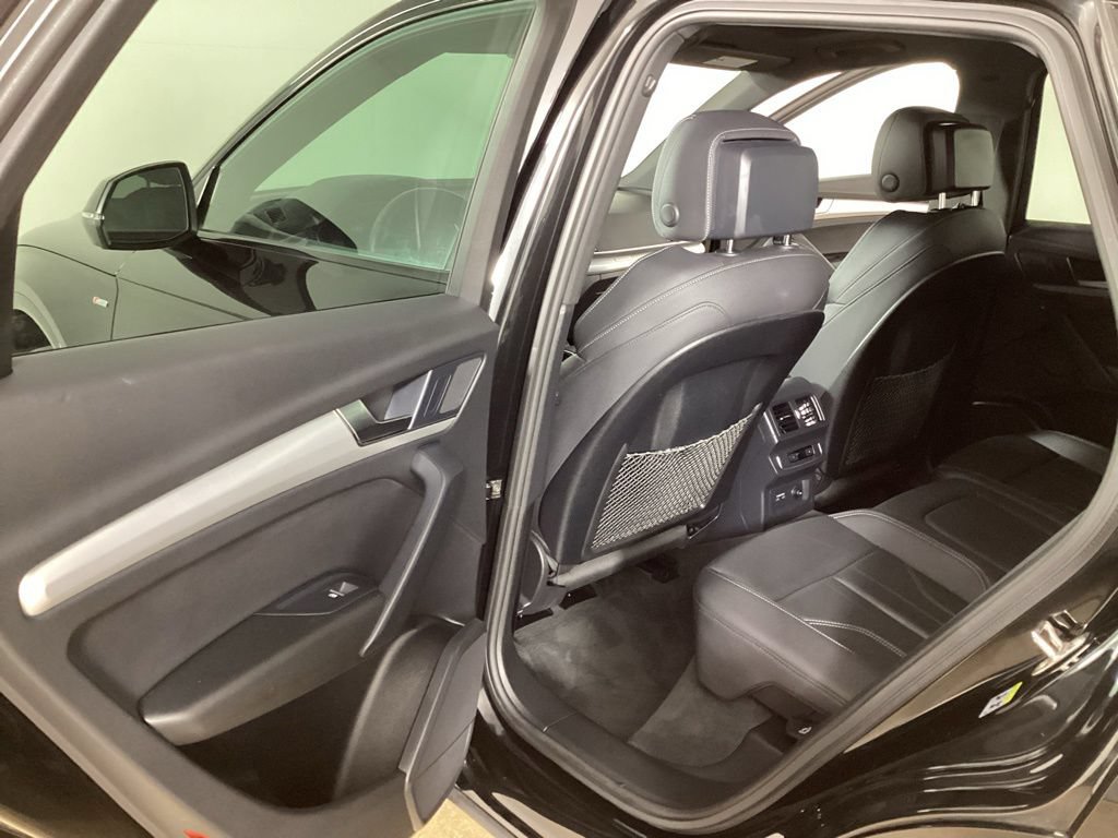 Used 2025 Audi Q5 2.0T Premium AWD/4WD image 22
