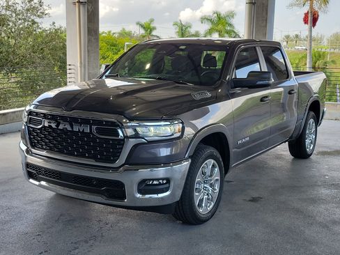 Used 2026 RAM 1500 Big Horn AWD/4WD image 4