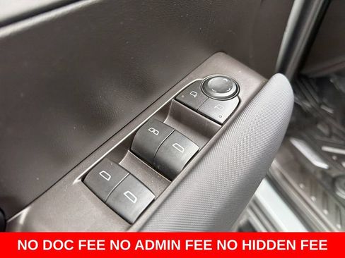 Used 2025 Chevrolet Colorado Z71 AWD/4WD image 13