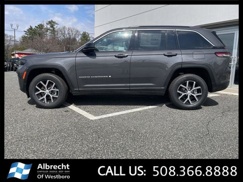 New 2026 Jeep Grand Cherokee Limited image 2