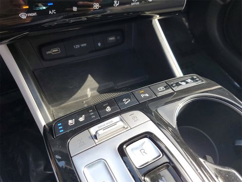 Used 2022 Hyundai Tucson Limited w/ Cargo Package image 32