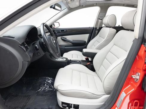 Used 2003 Audi RS 6 AWD/4WD image 24