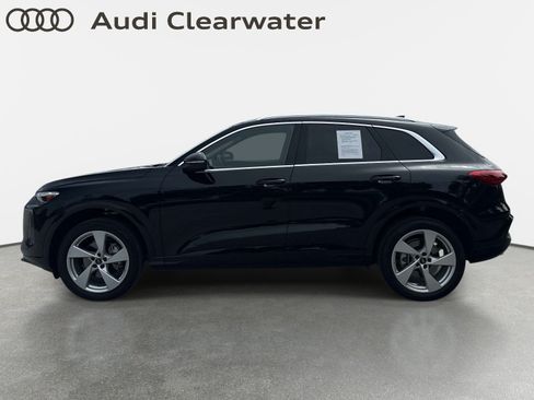 Certified 2025 Audi Q5 Premium Plus AWD/4WD image 2