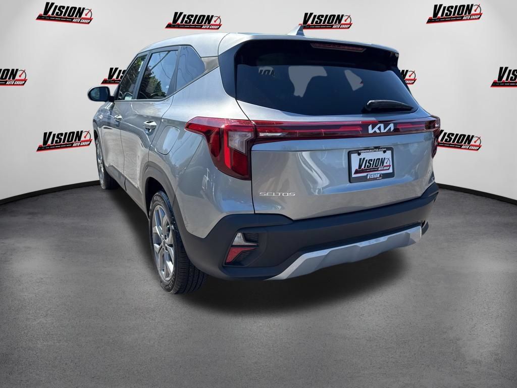 Certified 2024 Kia Seltos LX AWD/4WD image 9
