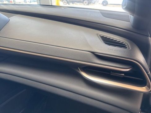 Used 2024 Toyota Crown Platinum image 8