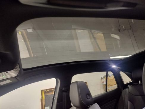 New 2025 Volkswagen ID.4 Pro S image 24