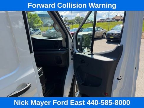 Used 2025 Ford Transit 250 148 Medium Roof RWD image 21