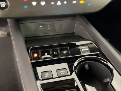 New 2025 Nissan Murano SV image 16