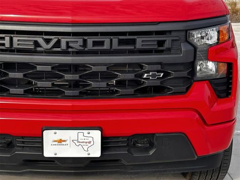 New 2026 Chevrolet Silverado 1500 Custom w/ LPO, Dark Essentials Package image 4