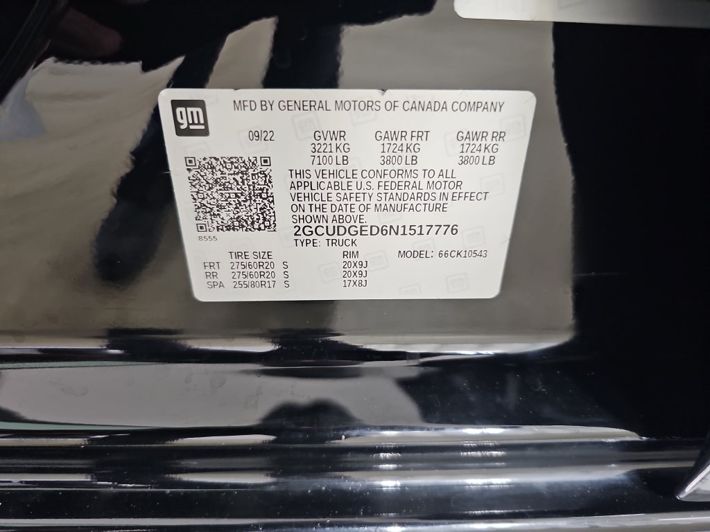 Certified 2022 Chevrolet Silverado 1500 LTZ w/ Technology Package AWD/4WD image 41