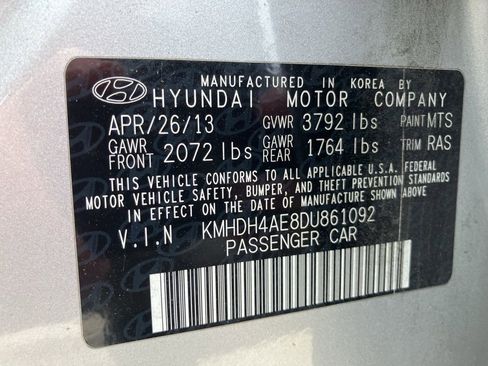 Used 2013 Hyundai Elantra GLS w/ Preferred Pkg FWD image 23