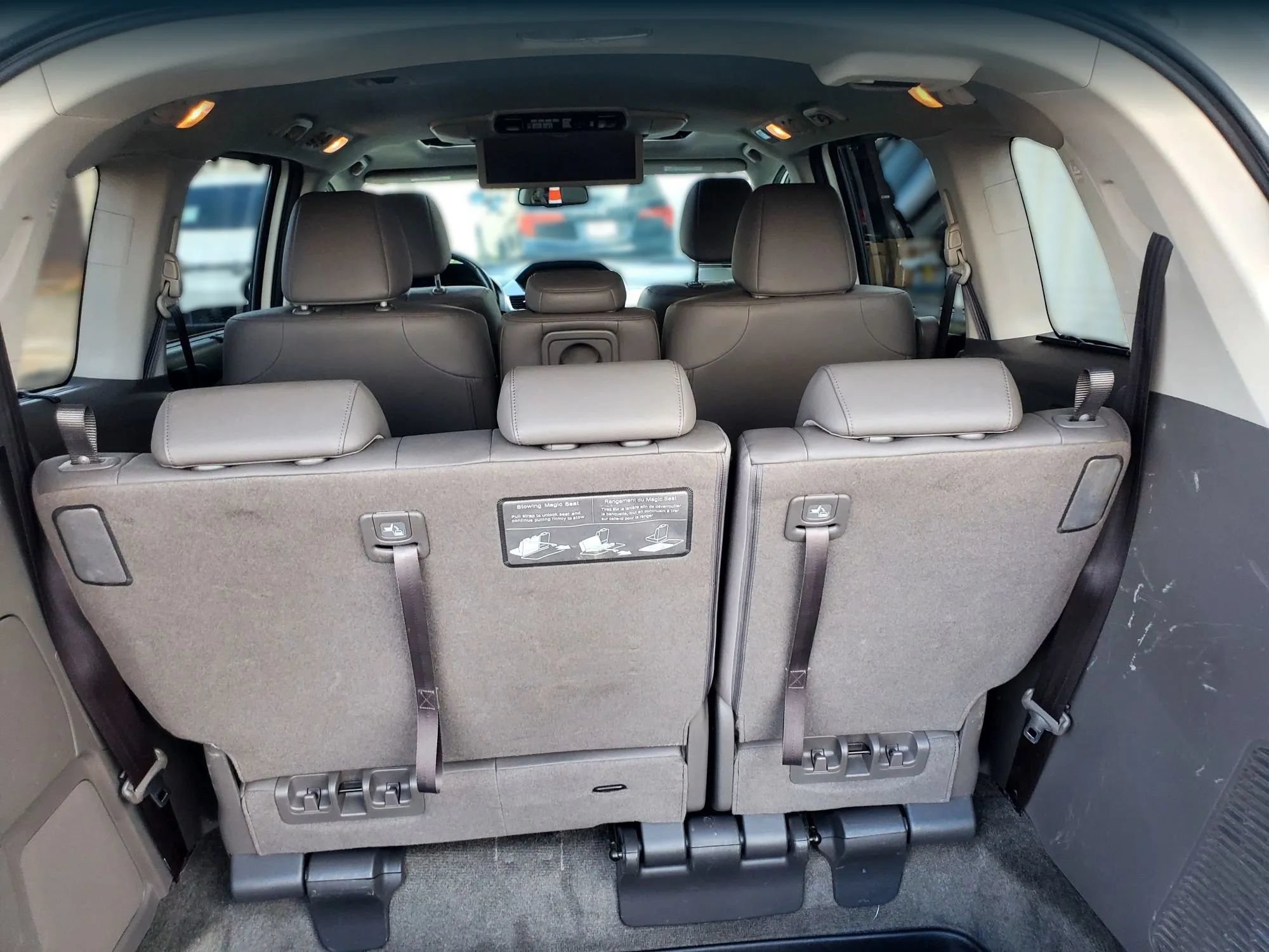 Used 2015 Honda Odyssey Touring Elite image 57