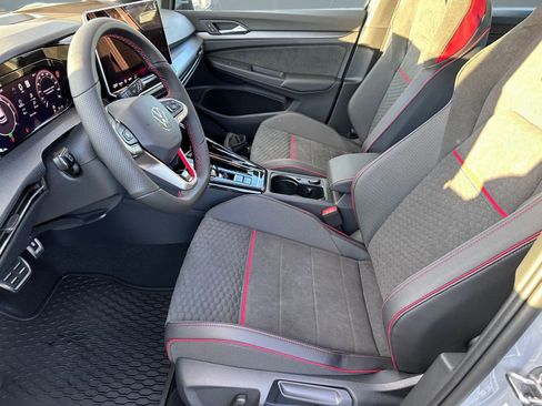 New 2026 Volkswagen Golf SE image 3