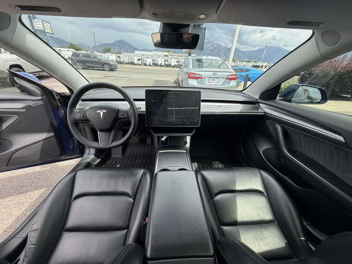 Used 2022 Tesla Model 3 Long Range AWD/4WD image 14