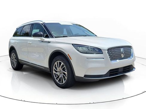 Certified 2022 Lincoln Corsair FWD w/ Equipment Group 101A image 2