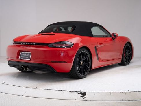 Certified 2025 Porsche 718 Boxster S RWD image 32
