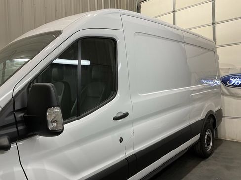 New 2025 Ford Transit 250 148 Medium Roof w/ Load Area Protection Package image 5