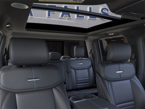 New 2026 Ford F250 Platinum w/ FX4 Off-Road Package image 22