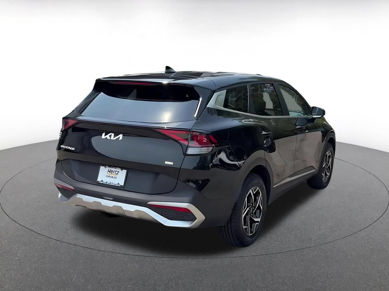 Used 2025 Kia Sportage LX AWD/4WD image 12