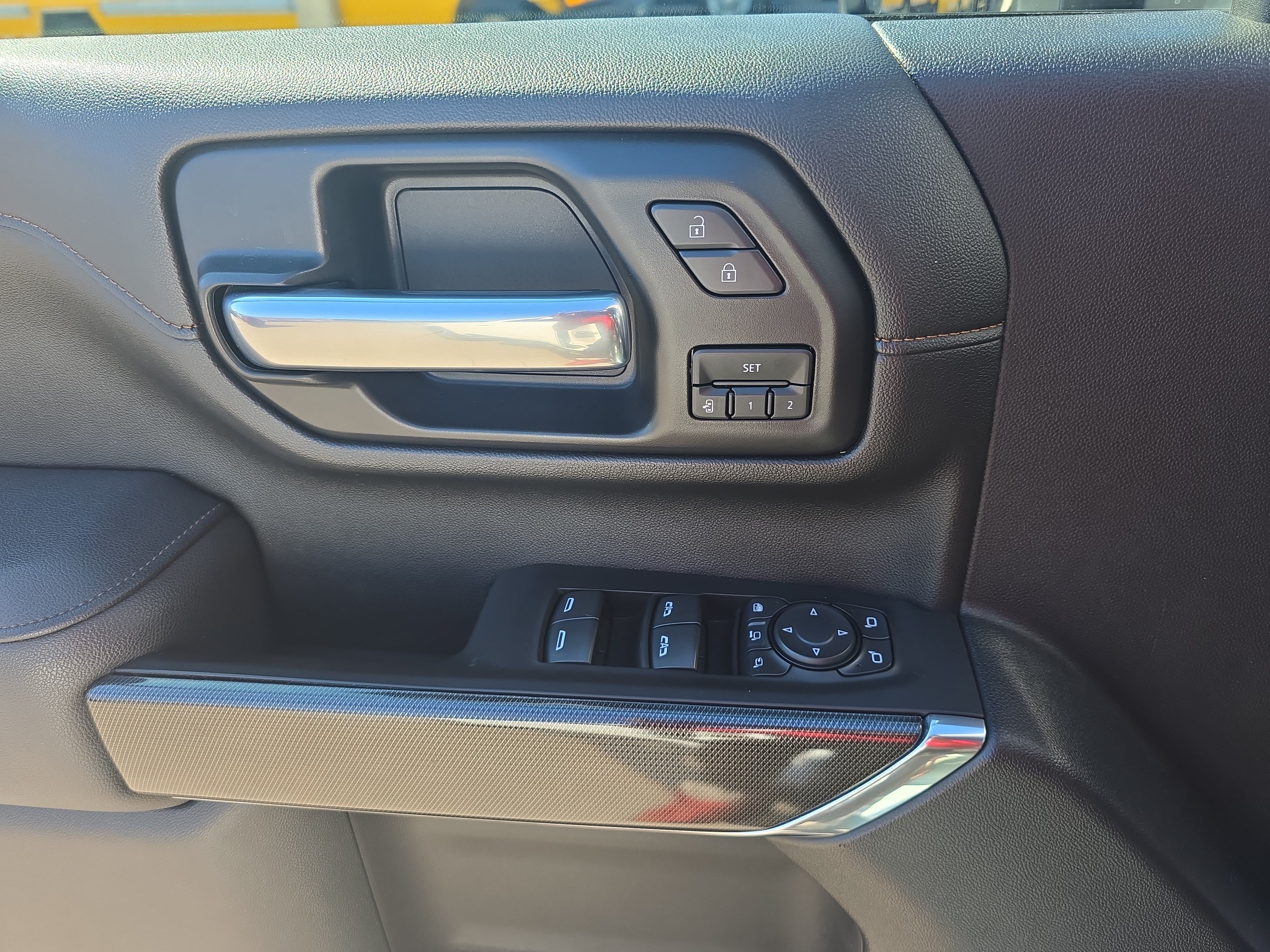 Used 2021 GMC Sierra 2500 AT4 w/ AT4 Preferred Package AWD/4WD image 29