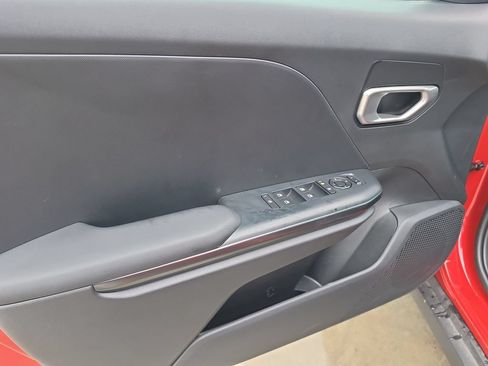 New 2026 Kia K4 FWD image 17