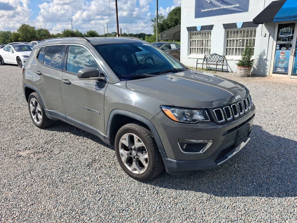 Used 2019 Jeep Compass Limited AWD/4WD image 8