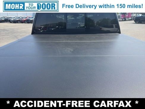 Used 2020 Nissan Titan SV w/ SV Convenience Package image 7