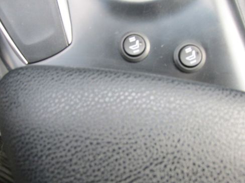 Used 2018 Toyota Camry SE image 35