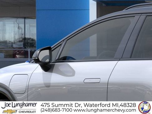 New 2026 Chevrolet Equinox EV RS w/ Convenience Package II FWD image 13