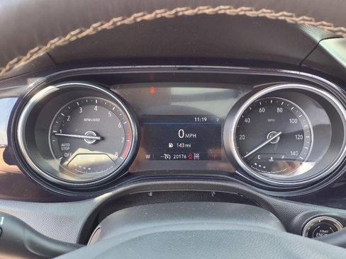 Used 2023 Buick Encore GX Essence w/ Experience Buick Package image 19
