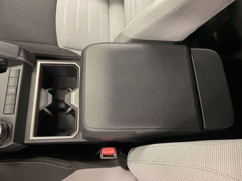 Used 2025 Toyota 4Runner TRD Off-Road AWD/4WD image 15
