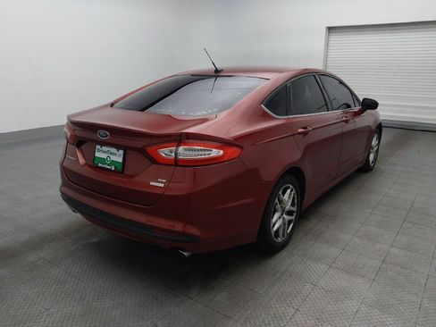Used 2015 Ford Fusion SE image 9