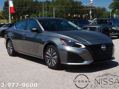 New 2026 Nissan Altima 2.5 SV