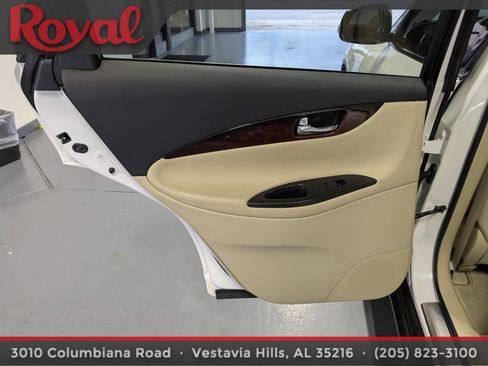 Used 2017 INFINITI QX50 Base w/ Premium Plus Package image 15