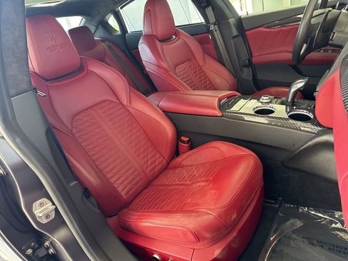 Used 2022 Maserati Quattroporte Trofeo image 22