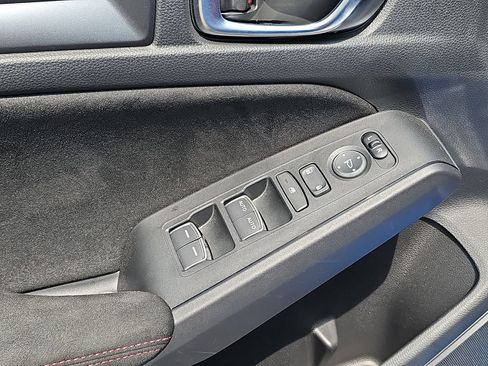 Used 2025 Honda Civic Type R image 18