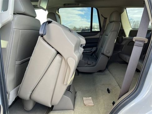 Used 2017 Chevrolet Tahoe Premier image 5