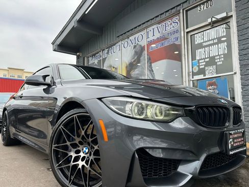 Used 2018 BMW M4 Coupe image 1