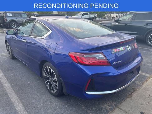 Used 2016 Honda Accord EX image 9