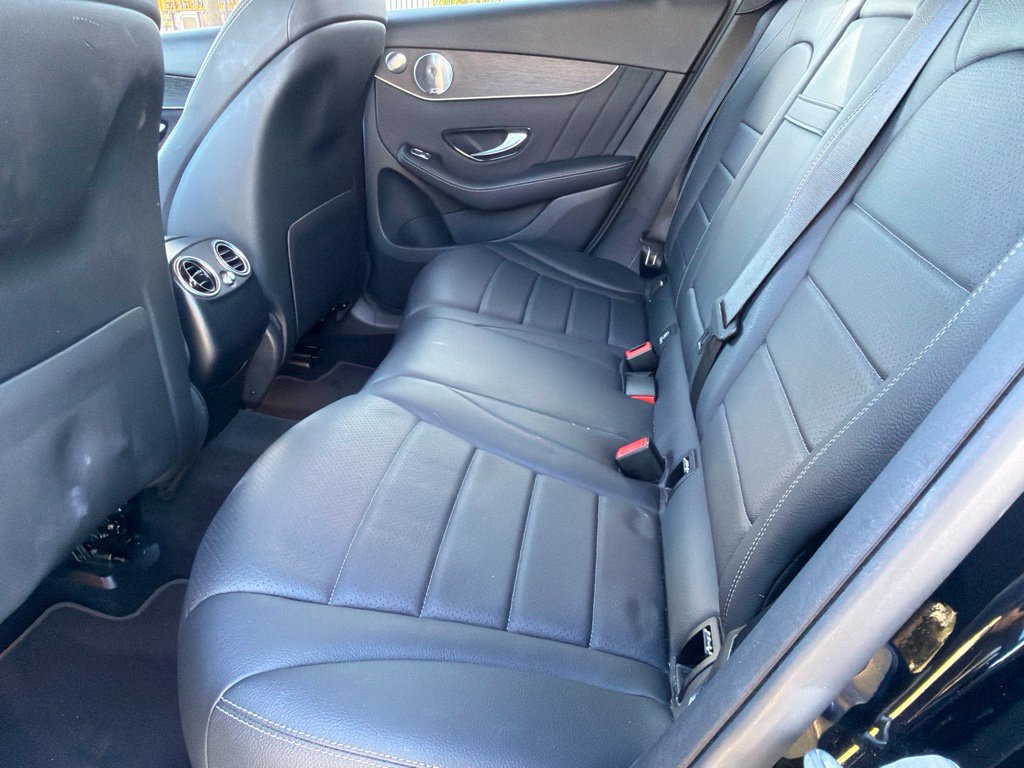 Used 2021 Mercedes-Benz GLC 300 image 12