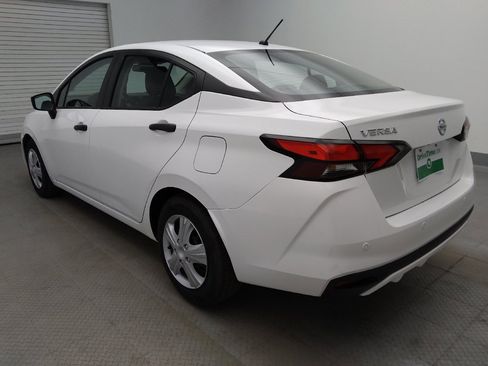 Used 2022 Nissan Versa S FWD image 3