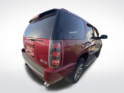 Used 2009 GMC Yukon Denali image 8