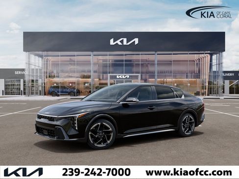 New 2026 Kia K4 GT-Line w/ GT-Line Sunroof Package FWD image 3