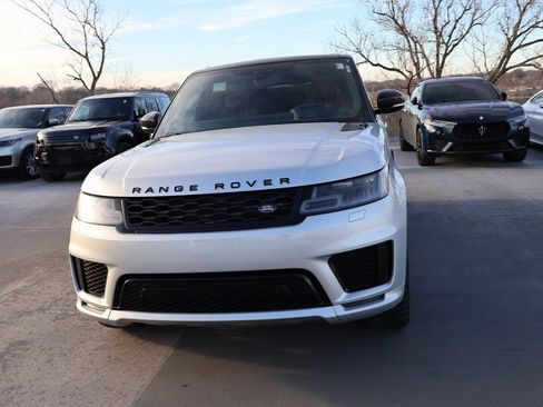 Used 2022 Land Rover Range Rover Sport HSE Dynamic image 2