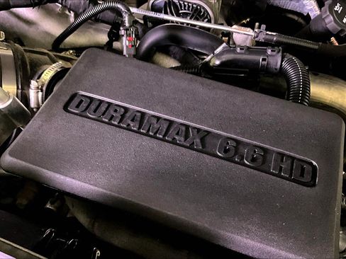 Used 2025 Chevrolet Silverado 2500 LT AWD/4WD image 33