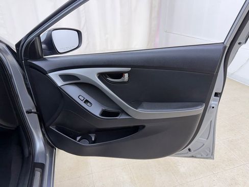 Used 2016 Hyundai Elantra Value Edition image 8