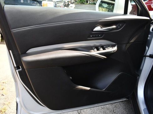 Used 2020 Cadillac XT4 Premium Luxury image 12