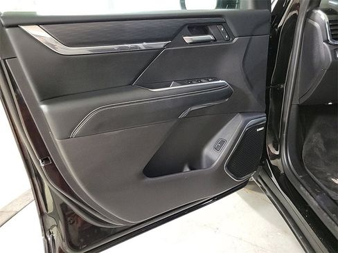 Certified 2025 GMC Acadia Elevation image 21