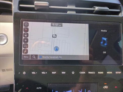 Certified 2024 Hyundai Tucson Limited AWD/4WD image 13